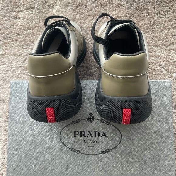 Prada shoes size 10 - Picture 4 of 6
